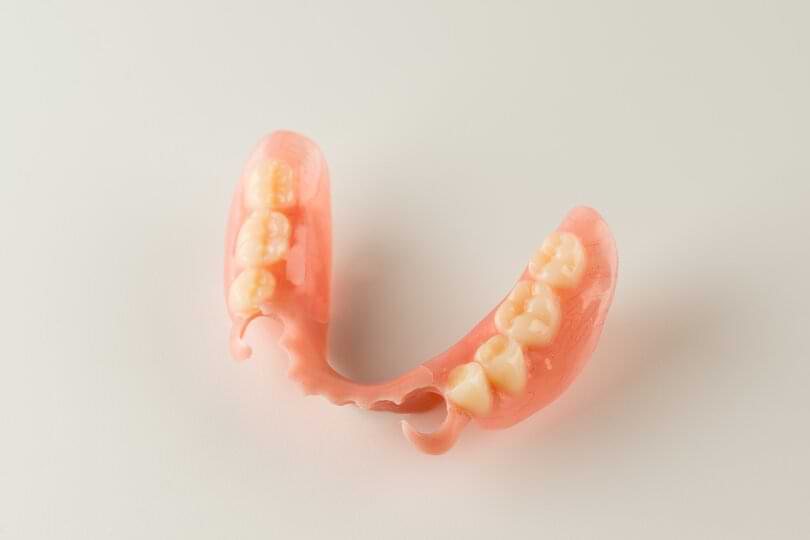 Partial Dentures for Upper Back Teeth: Restore Your Smile